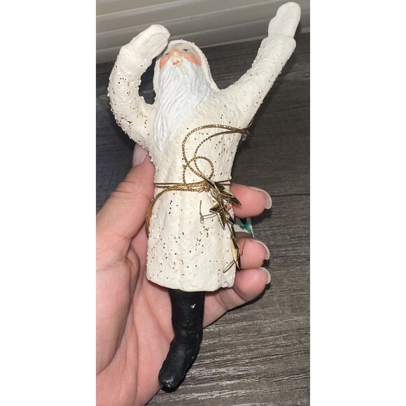 Department 56 Flying Belsnickle Father Frost Bulb Star Garland Ornament - Picture 8 of 15